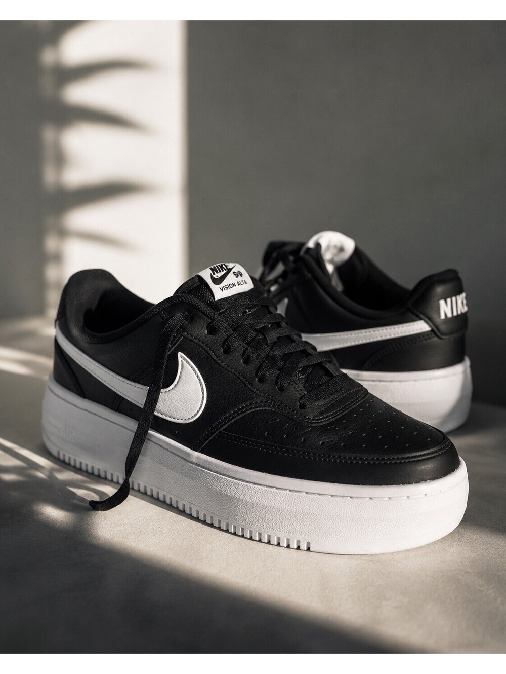 Nike Court Vision Alta LTR Black White Platform Women’s Size 9.5 DM0113-002